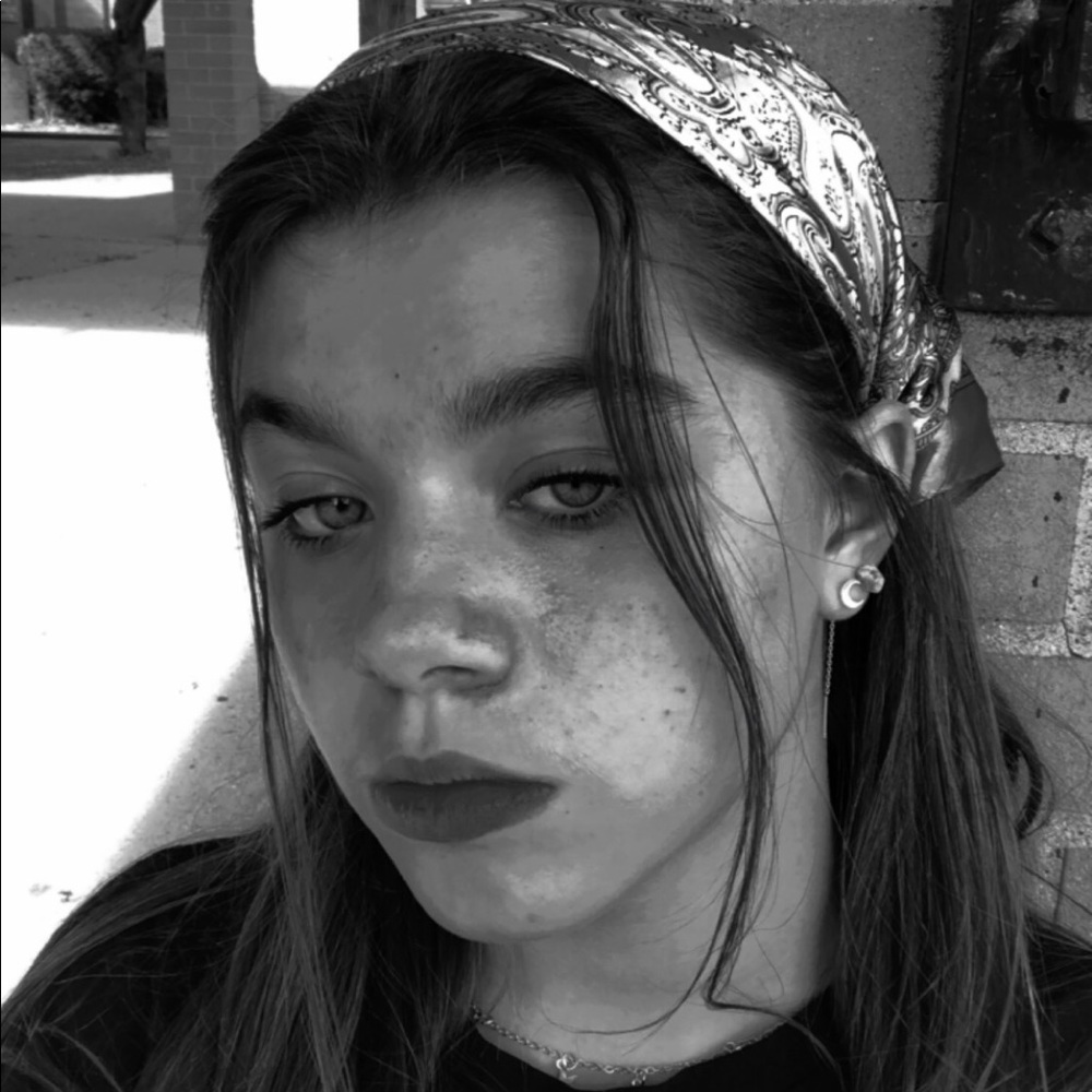 Meet your Posher, Isabelle